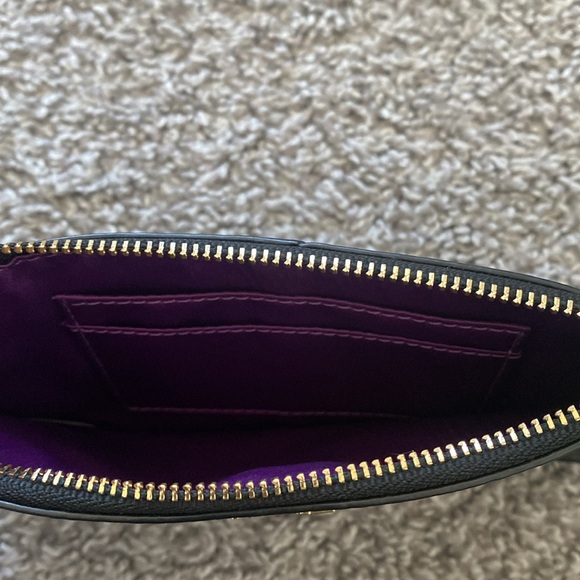 COACH black wristlet in great condition - Picture 3 of 4